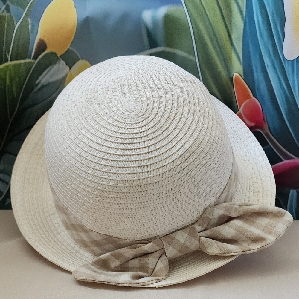 Fashion Sun Hat With Bow Women's Outside Foldable Summer Paper/Polyester Hat.